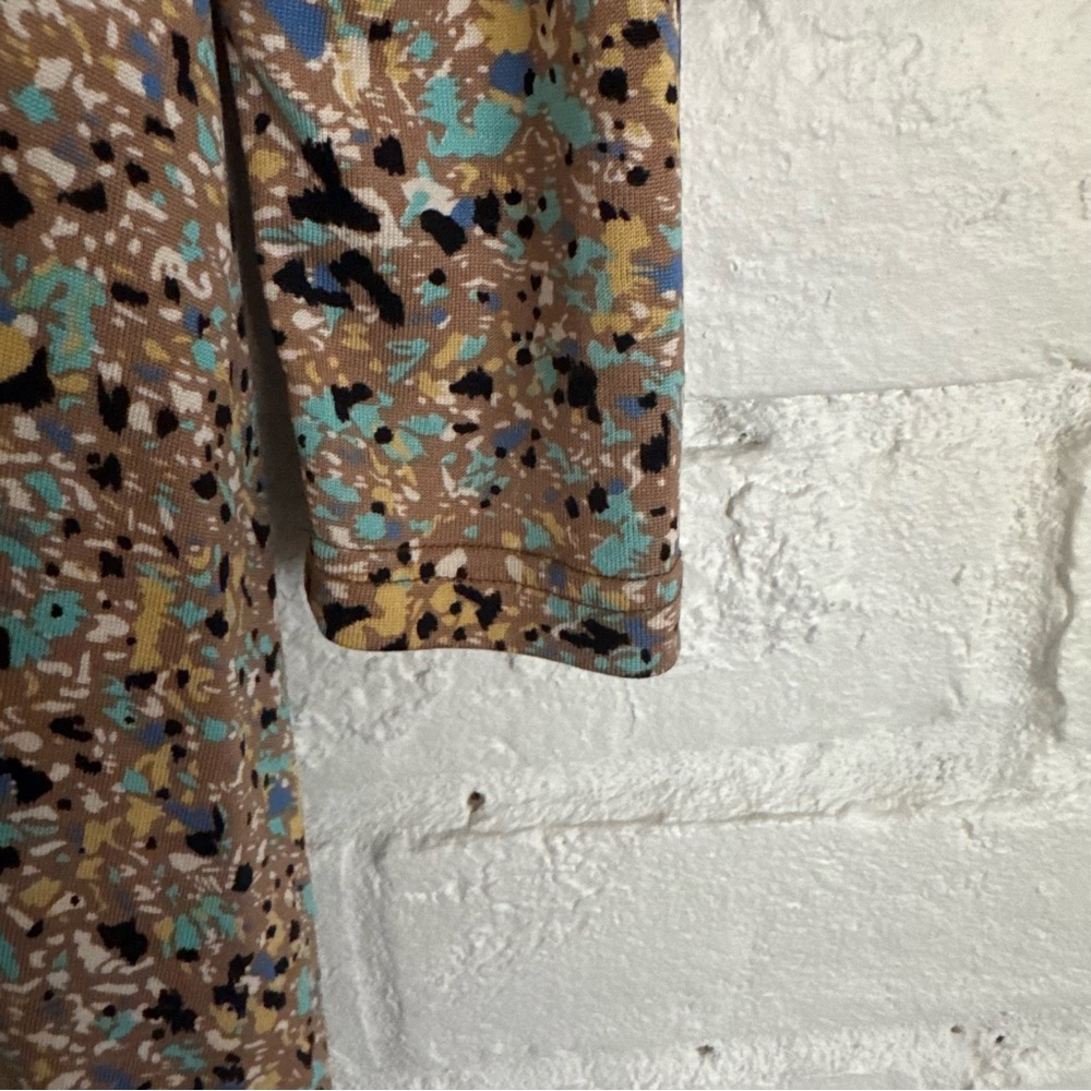 Diane von Furstenberg 100% Silk Wrap Dress - Size 2 $145 - Picture 4 of 8